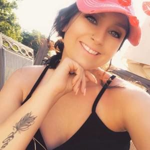 Meet your Posher, Alexandria